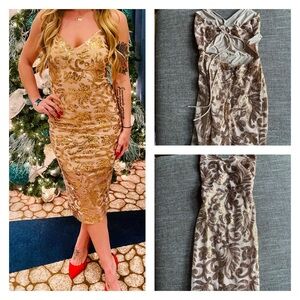 Gorgeous sequin design, good for wedding guest, a TON of compliments, worn once